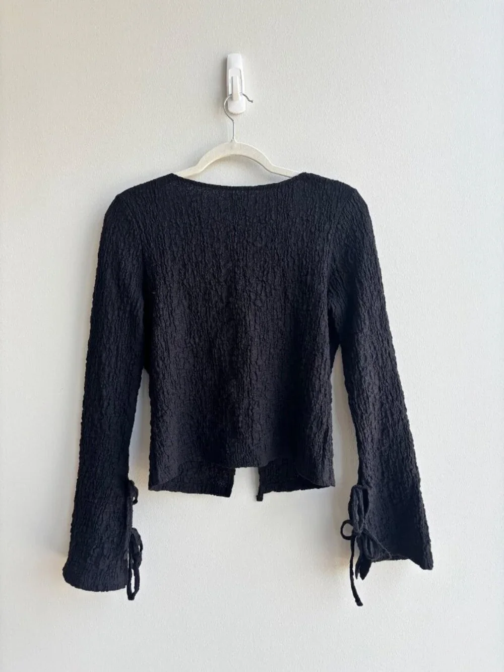 NA-KD Structured Crinkle Bell Sleeve Tie-Front Top | Black | Size M